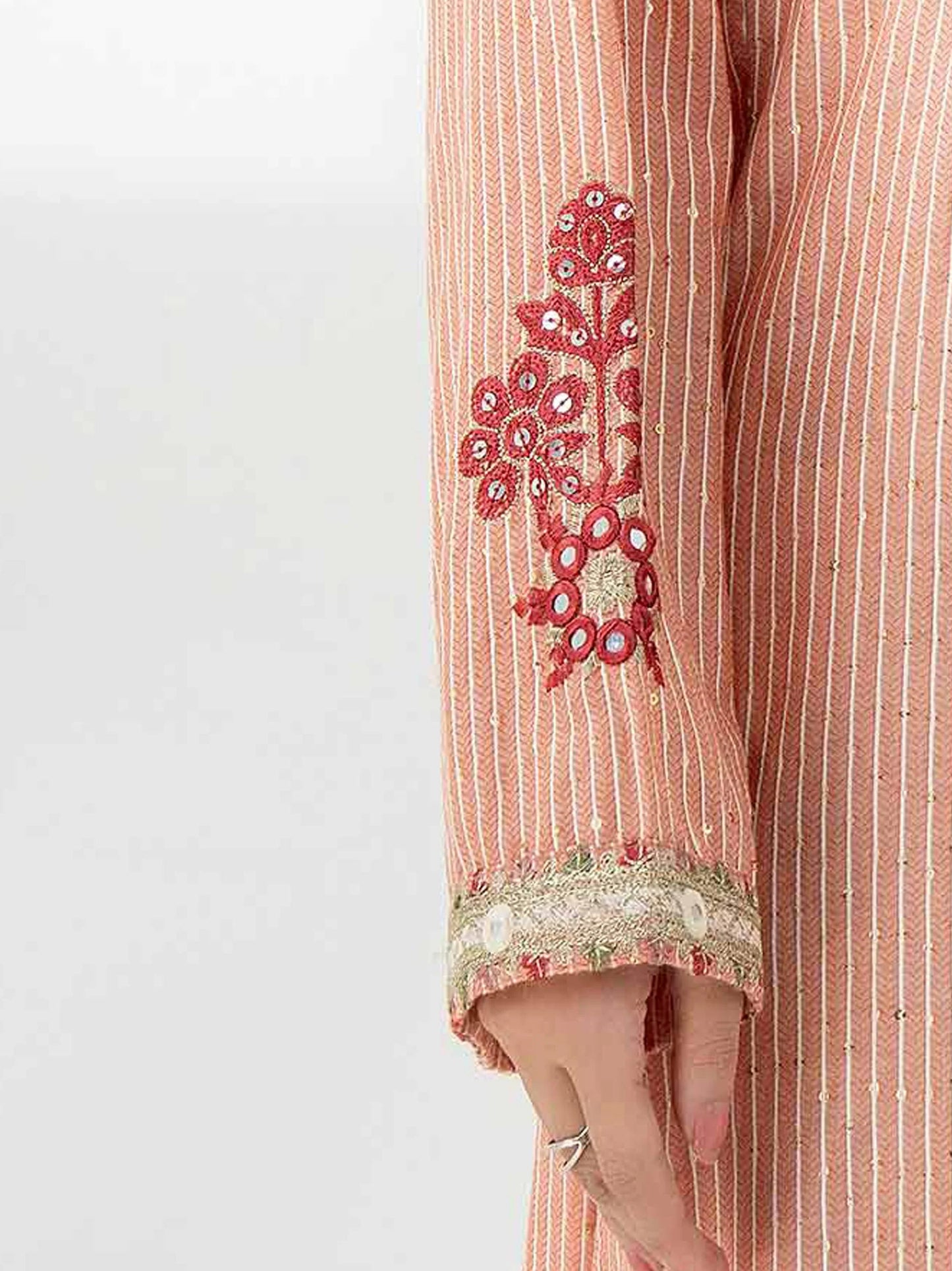 sleves-2-Piece-Yarn-Dyed-Suit-Embroidered-Pret-pch